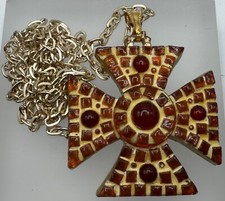 COLAR PINGENTE MOSAICO AZULEJO RESINA CRUZ MALTESA VINTAGE MEADOS DO SÉCULO ALEMANHA comprar usado  Enviando para Brazil