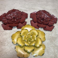 3 intrincadas decorações de parede de flores de metal rústicas desgastadas 15-15,5” vermelho amarelo  comprar usado  Enviando para Brazil