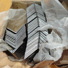 Steel angle brackets for sale  SOUTHEND-ON-SEA