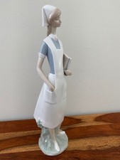Lladro nurse figurine for sale  Estero