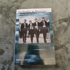 The Beatles As Musicians: Revolver through the Anthology comprar usado  Enviando para Brazil