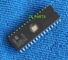 50pcs M27C1001-10F1 M27C1001 27C1001 Eprom St, usado comprar usado  Enviando para Brazil