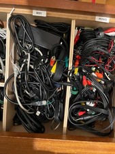 Connecteurs, câbles vidéo d'occasion  Nages-et-Solorgues
