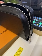 Louis vuitton taiga usato  Spedire a Italy