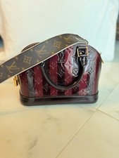 Louis vuitton monogram for sale  Champlain