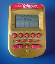 Hasbro 2002 YAHTZEE Juego Electrónico Portátil Versión Dorada - Sonido - Ver Video segunda mano  Embacar hacia Mexico
