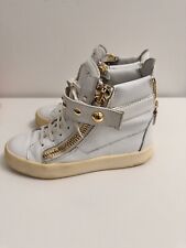 Sneakers donna giuseppe usato  Montegranaro
