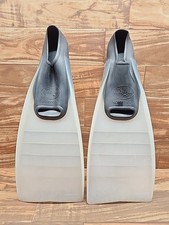 Dacor diving flippers for sale  Claremont