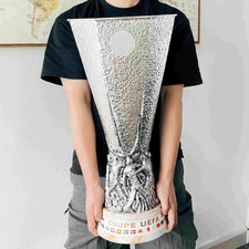 Usado, Réplica de troféu de resina do Campeonato da UEFA Europa League 65cm altura tamanho completo comprar usado  Enviando para Brazil