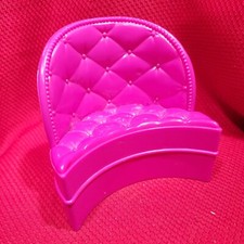 4.5 couch love for sale  Round Rock