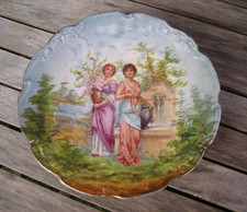 Ancienne assiette décorative d'occasion  Neuville-aux-Bois