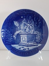 Piatto parete porcellana usato  Bari