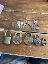 LOTE ANTIGUO VINTAGE DE CERRADURAS Y LLAVES segunda mano  Embacar hacia Mexico