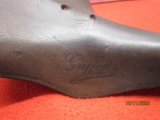 Selle cuir griffon d'occasion  Pont-Audemer