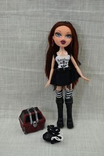 2005 bratz treasures for sale  Catawba