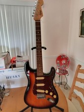 Fender squire stratocaster d'occasion  Expédié en Belgium