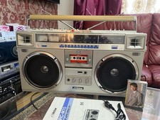 Victor stereo radio d'occasion  Expédié en Belgium