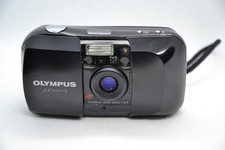 Fotocamera analogica 35mm. usato  Italia