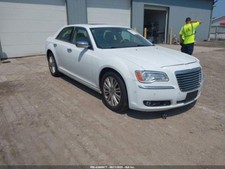 Chrysler 300 door d'occasion  Expédié en Belgium