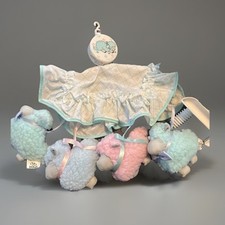 VINTAGE 1989 Dolly Pastel Woolly Lamb Musical Música Móvel Toca Canção de Ninar de Brahms comprar usado  Enviando para Brazil