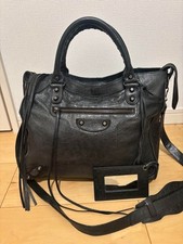 Balenciaga classic velo d'occasion  Expédié en Belgium