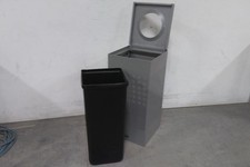 Rubbermaid commercial products for sale  Oregon