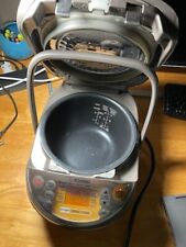 Panela de pressão e aquecedor Zojirushi NP-NVC10 aquecimento por indução, 5,5 xícaras, comprar usado  Enviando para Brazil
