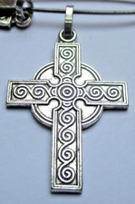Ancien pendentif croix d'occasion  Perros-Guirec