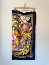 Foulard quadrato valentino usato  Catania