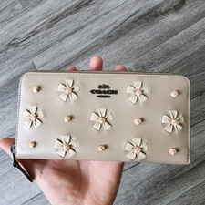 Coach accordion wallet for sale  Austin