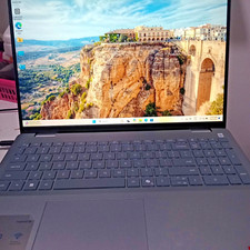 Usado, Notebook Dell Inspiron 16 16" FHD+AMD Ryzen 7-8840U 16GB RAM, 1TB SSD Win11P comprar usado  Enviando para Brazil