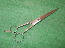 TESOURA DE CORTE DE CABELO IMAGEM VINTAGE 7" TESOURA DE BARBEIRO DESCANSO PARA OS DEDOS FEITA NA ESPANHA comprar usado  Enviando para Brazil