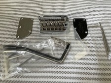 Lote de peças de bola Sterling by Musicman Ernie ponte com acessórios, 2 placas de pescoço, usado comprar usado  Enviando para Brazil