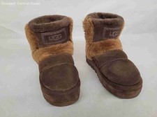 Ugg women brown for sale  Salinas