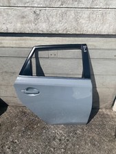 toyota auris door for sale toyota auris door for sale LONDON