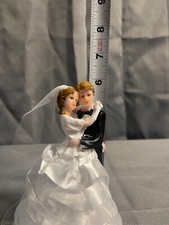 topo de bolo de casamento noiva noivo cabelo loiro, flores rosa comprar usado  Enviando para Brazil