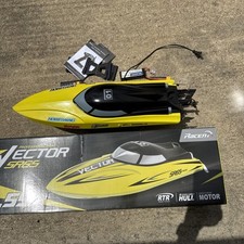 Vector brushless boat for sale  Cedar Rapids