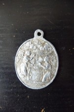 Vecchia medaglia sacra usato  Sant Agnello