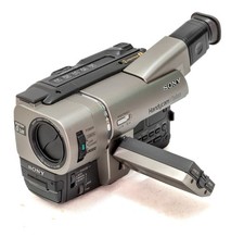 videocamera hi 8mm usato videocamera hi 8mm usato Torino