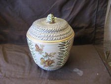 Beau pot couvert d'occasion  Lorgues