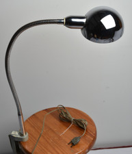 Lampe table étau d'occasion  Freneuse