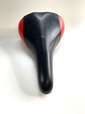 Fahrradsattel schwarz rot gebraucht kaufen  Schermbeck