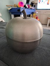 Ancienne grande pomme d'occasion  Thise