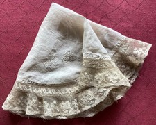 Ancien grand mouchoir d'occasion Ancien grand mouchoir d'occasion  Puy-l'Évêque