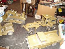 Juego de construcción militar DE COLECCIÓN, años 60, Bull Dozer, camioneta, niveladora, etc. segunda mano  Embacar hacia Argentina