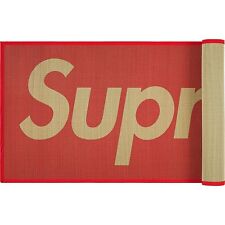 Usado, Tapete de palha tecido com logotipo caixa SUPREME vermelho 27 x 77 SS'20 comprar usado  Enviando para Brazil