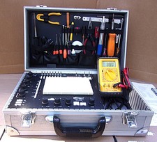 Vintage Knight Mini Lab 1 com Kit de Ferramentas Eletrônicas e Multímetro comprar usado Vintage Knight Mini Lab 1 com Kit de Ferramentas Eletrônicas e Multímetro comprar usado  Enviando para Brazil