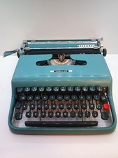 Macchina scrivere olivetti usato  Vinovo