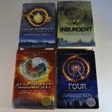 Divergent Series - Veronica Roth - All Hardcover TRUE First Edition 1st Printing comprar usado Divergent Series - Veronica Roth - All Hardcover TRUE First Edition 1st Printing comprar usado  Enviando para Brazil