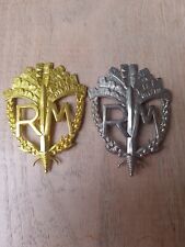 Police badge malagasy d'occasion  Expédié en Belgium